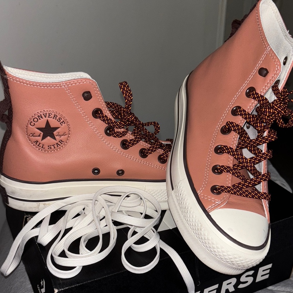 Converse Women's Pink High-Top Sneakers